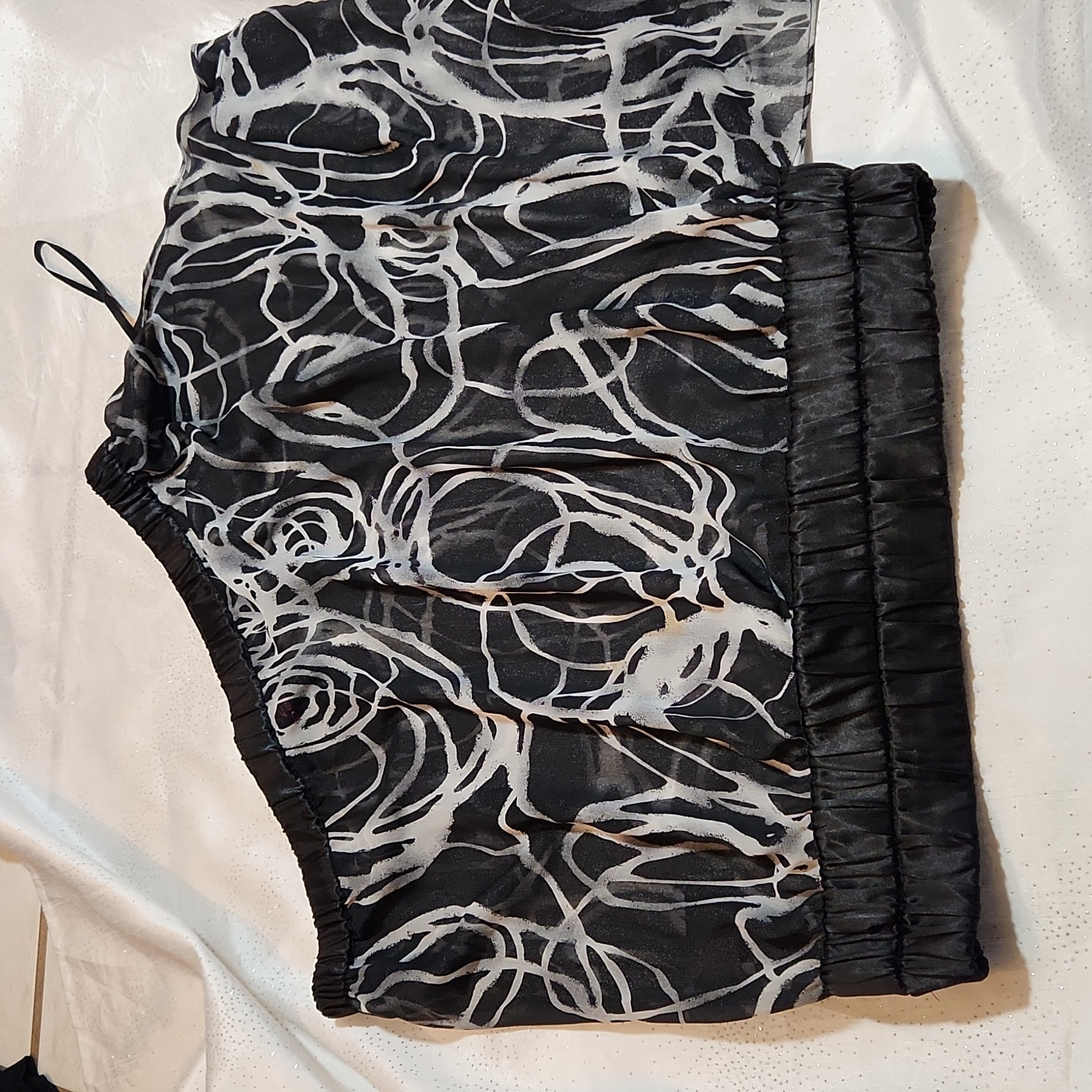 2b Bebe Blouse Size L